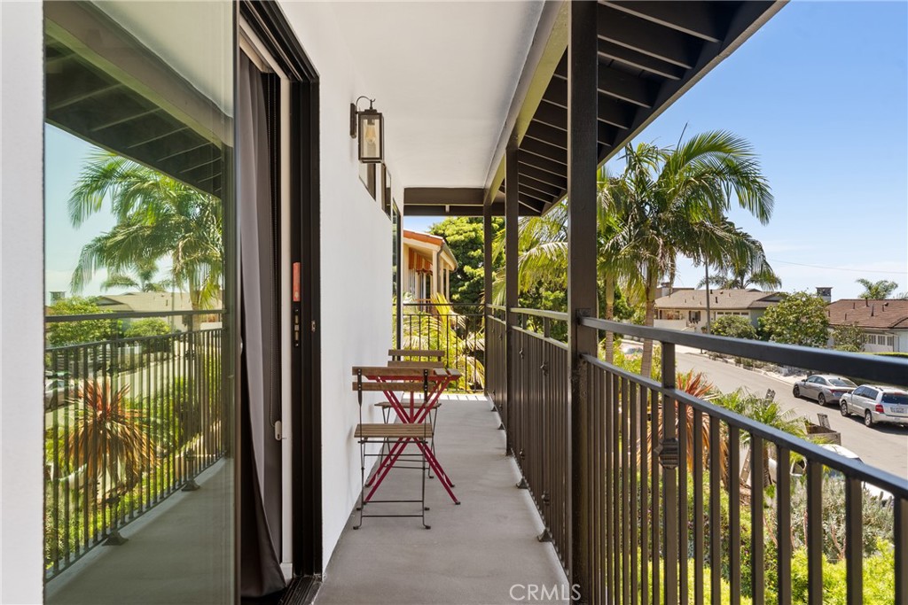 2870 Zell Drive