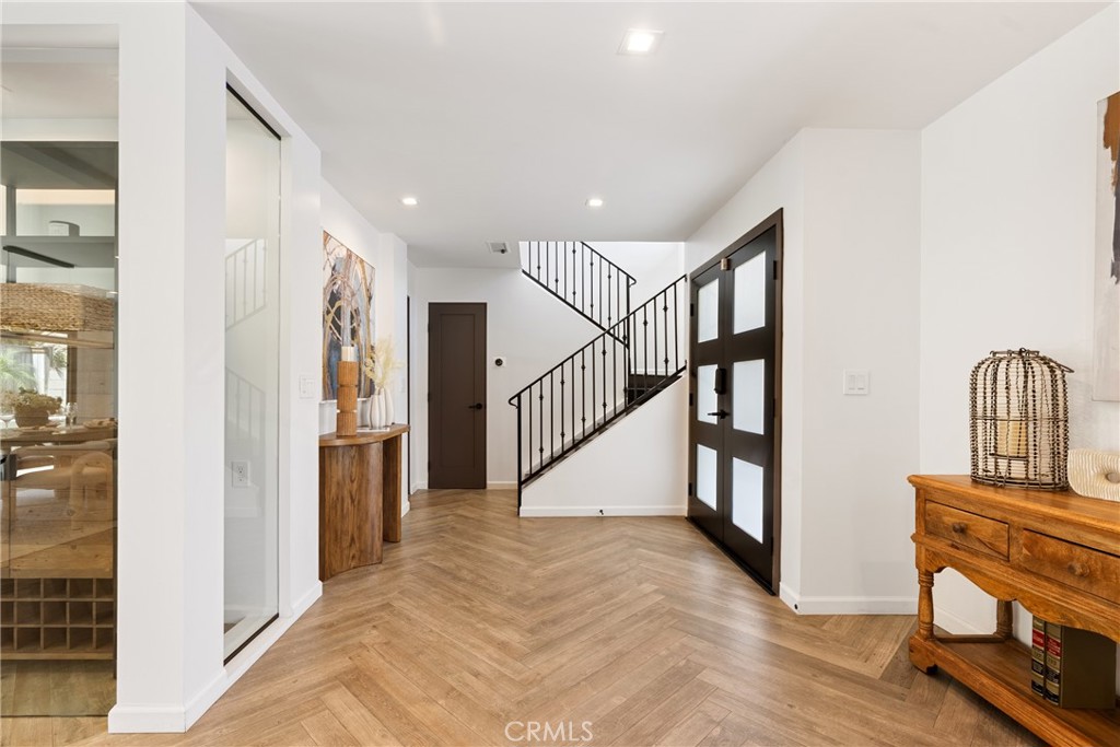 2870 Zell Drive