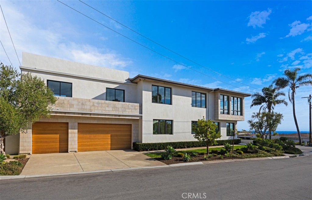 1210 Kings Rd