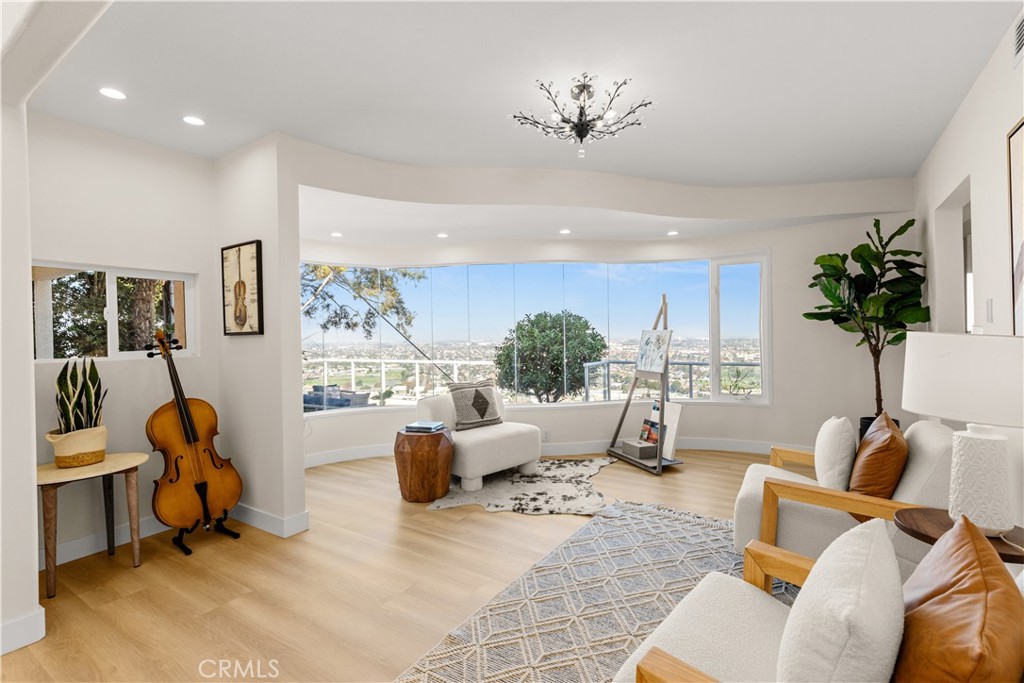 4317 Paseo De Las Tortugas