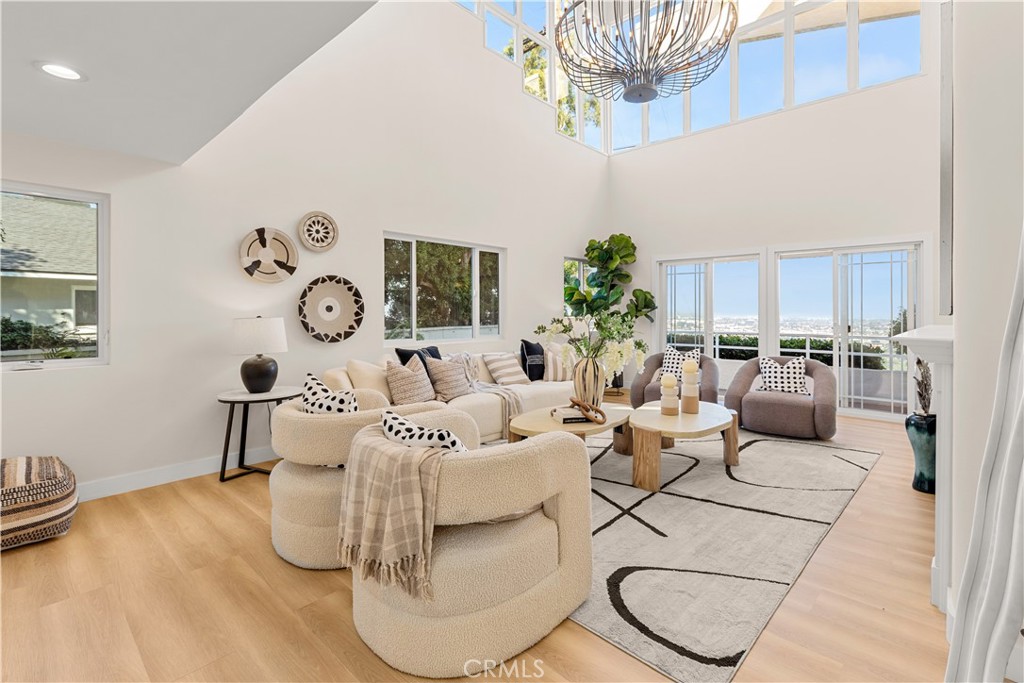 4317 Paseo De Las Tortugas