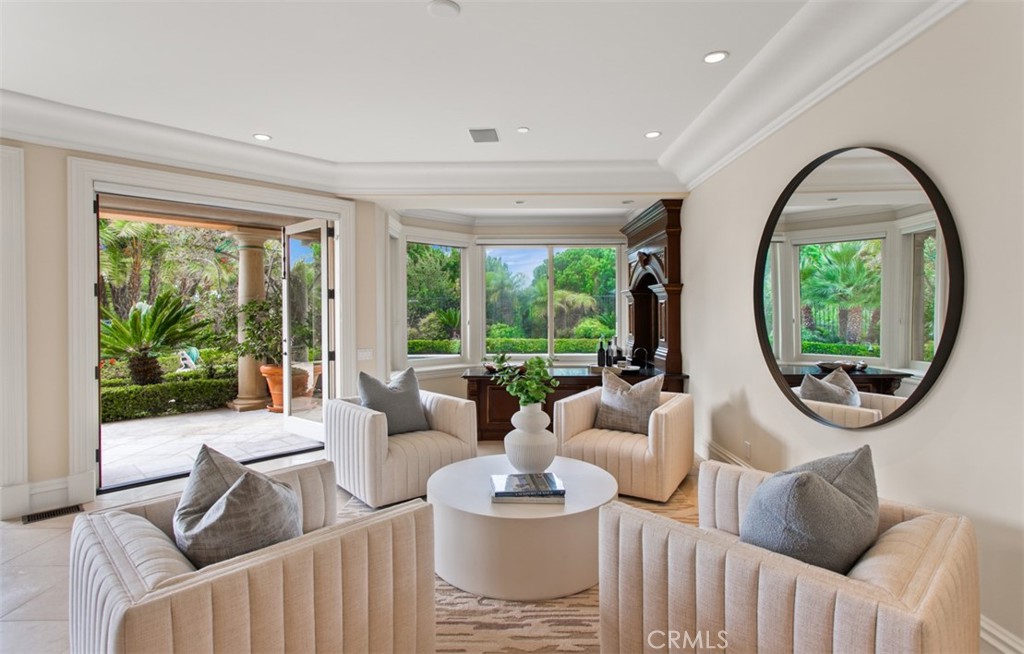 11 Shoreview