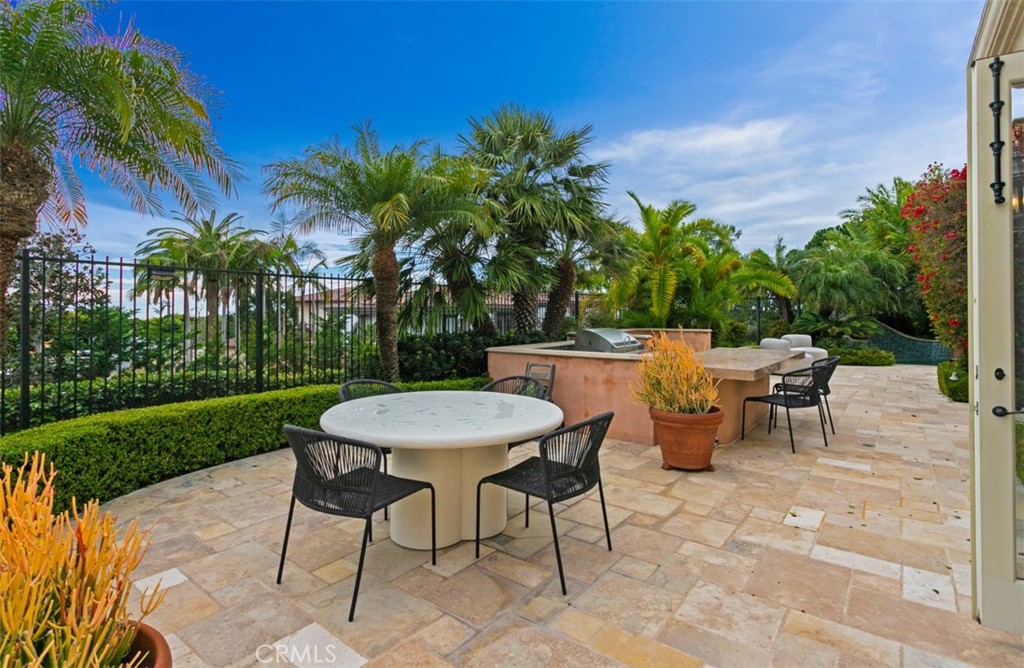 11 Shoreview