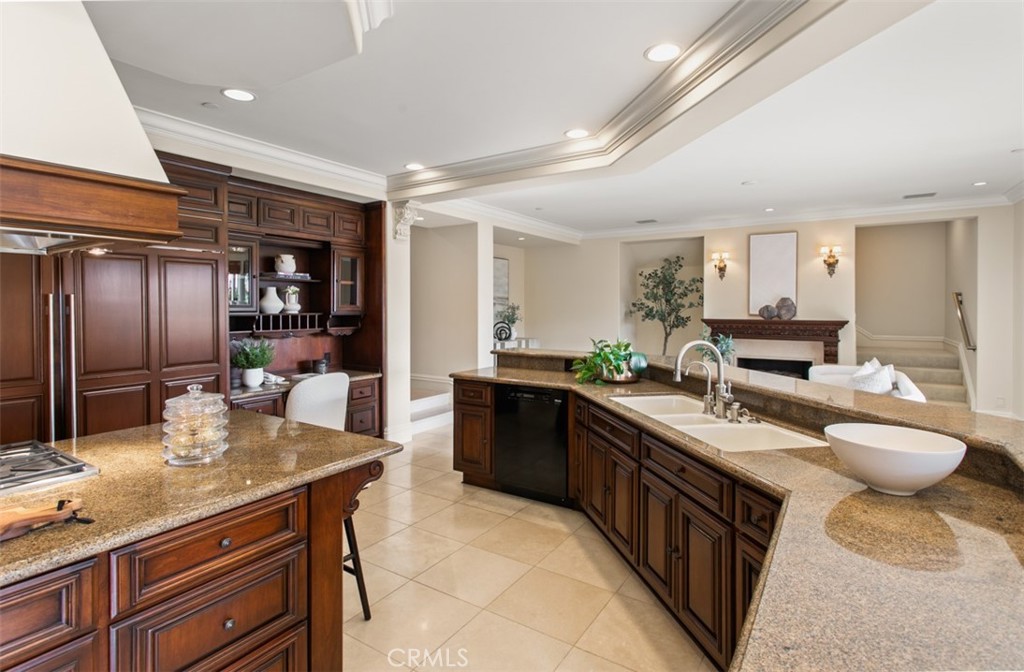 11 Shoreview