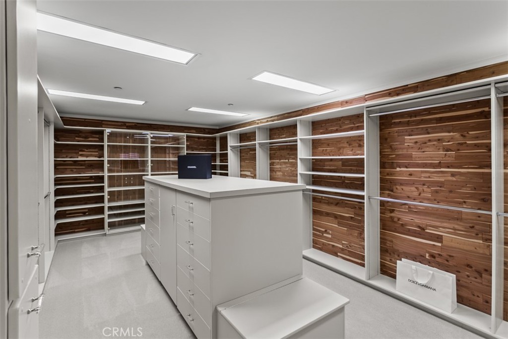 11 Shoreview