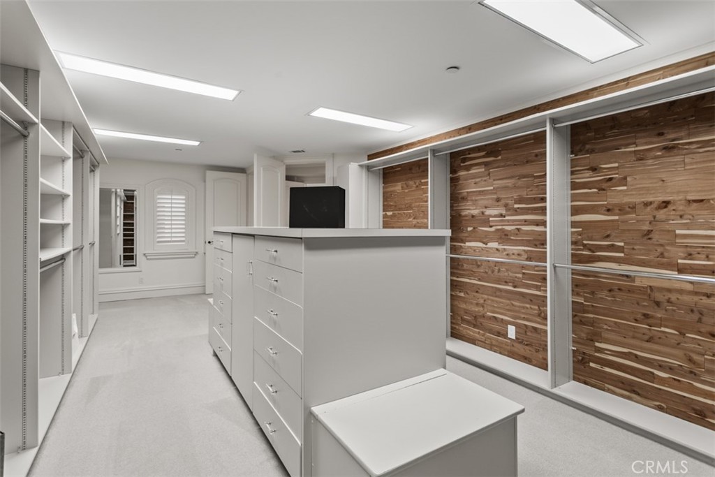 11 Shoreview