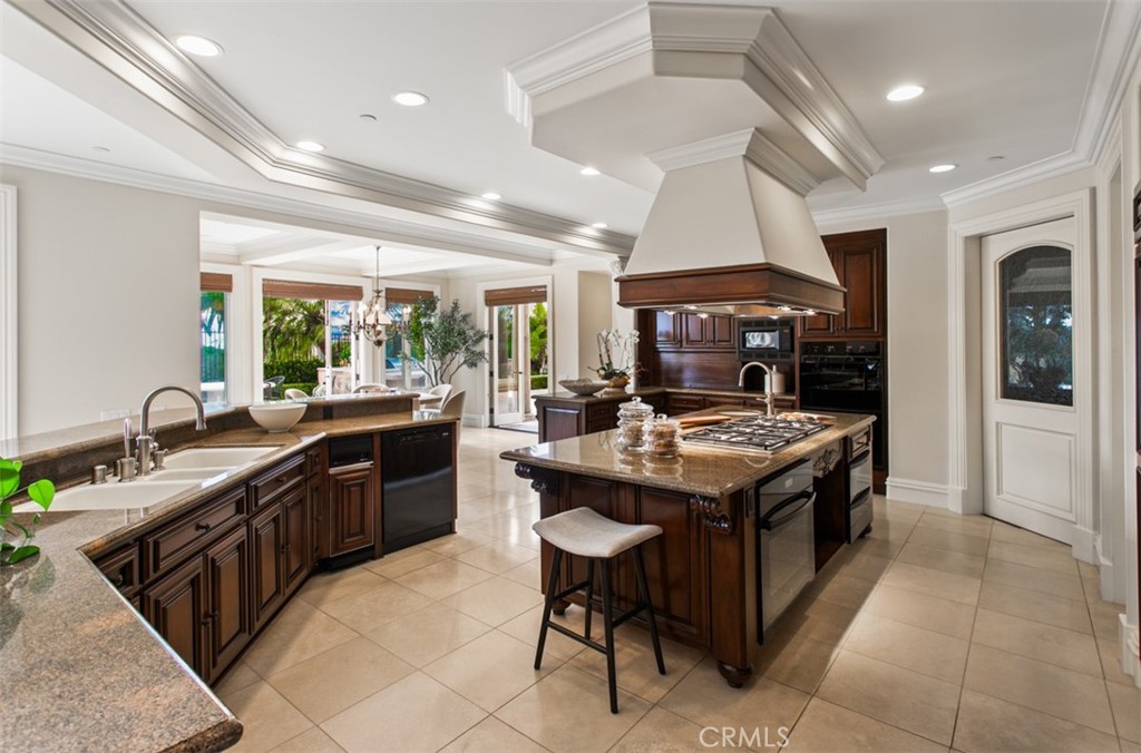 11 Shoreview