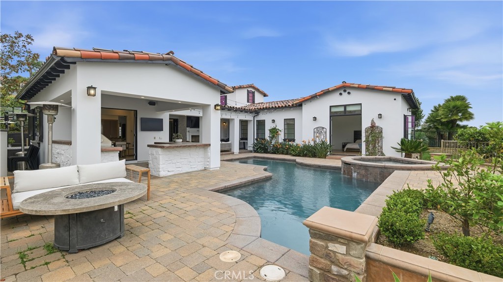 44 Drakes Bay Drive