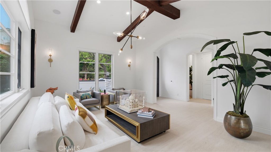 44 Drakes Bay Drive
