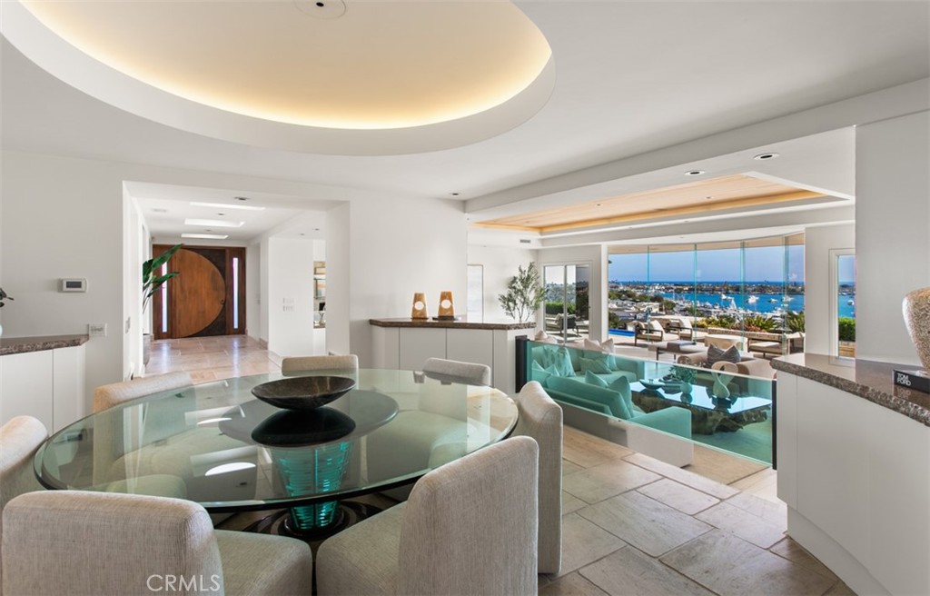 1535 Dolphin Terrace