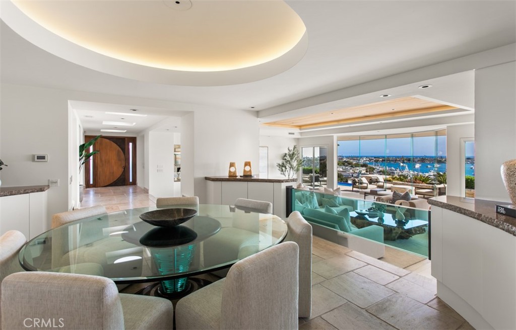 1535 Dolphin Terrace