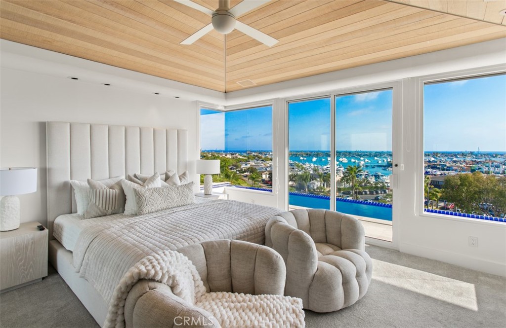 1535 Dolphin Terrace