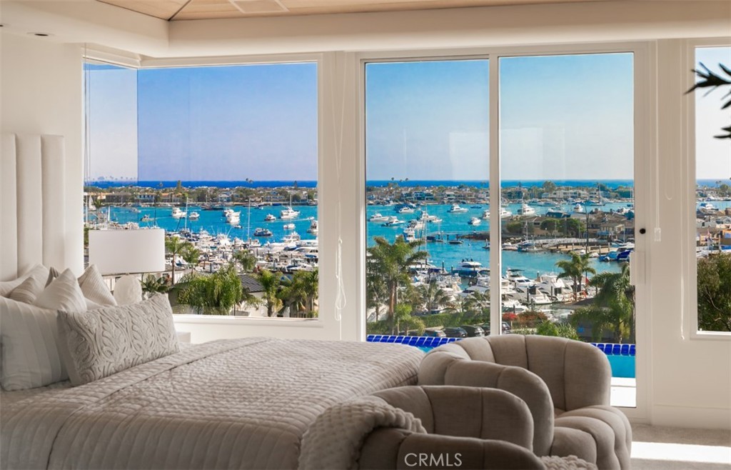 1535 Dolphin Terrace