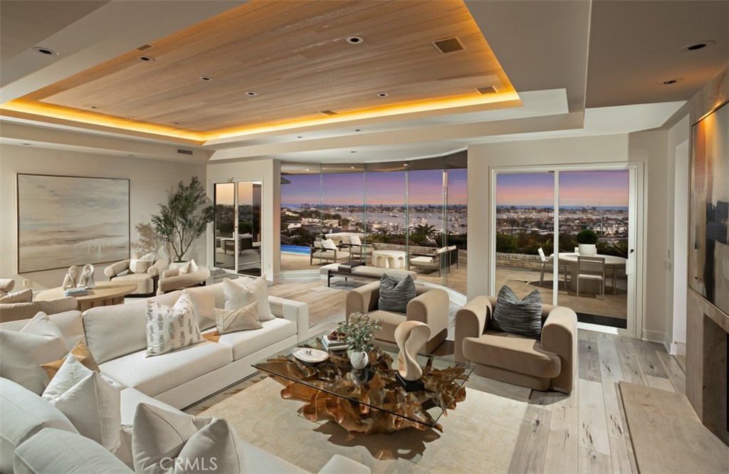 1535 Dolphin Terrace Corona Del Mar