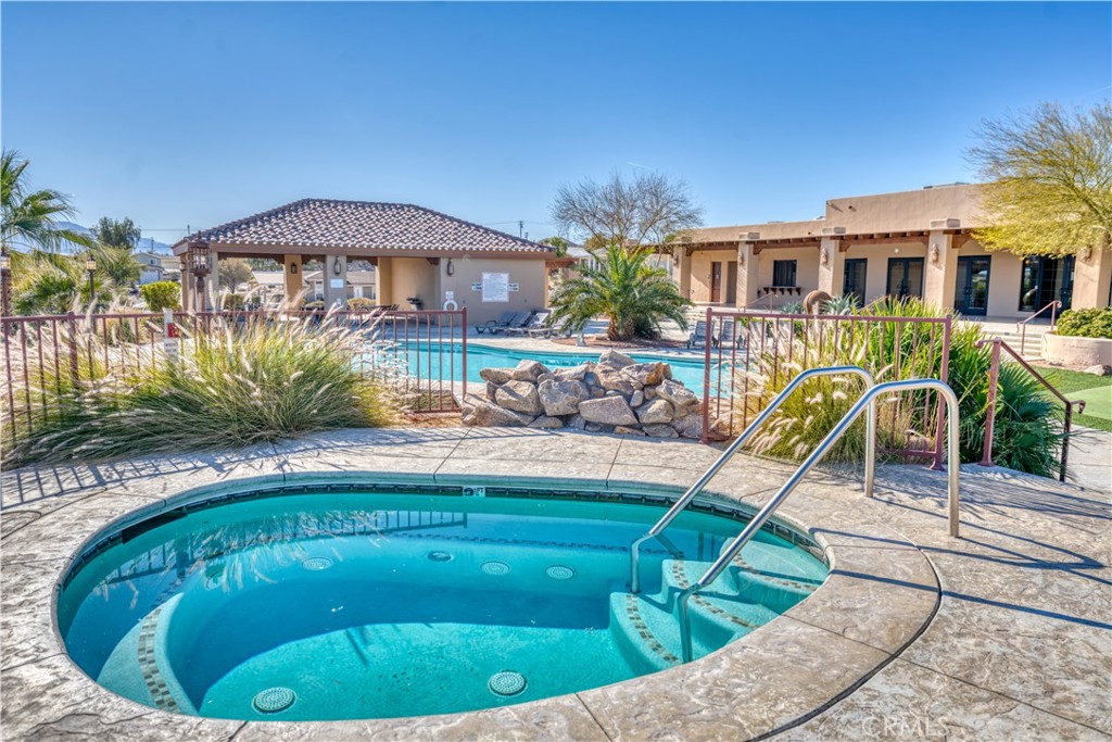 12600 Havasu Lake Road 46