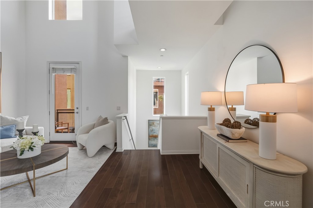 607 Rockefeller 72