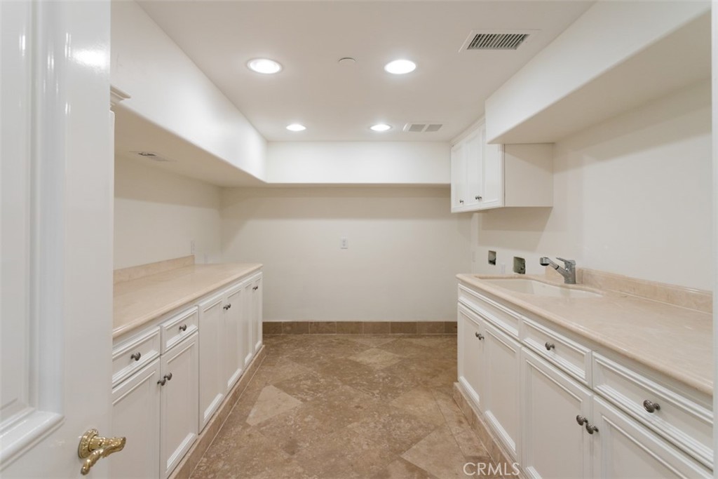 50 Pelican Crest