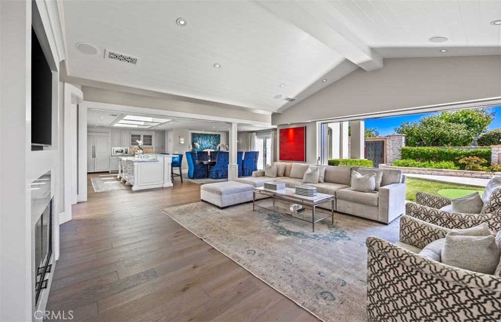 515 Cameo Highlands