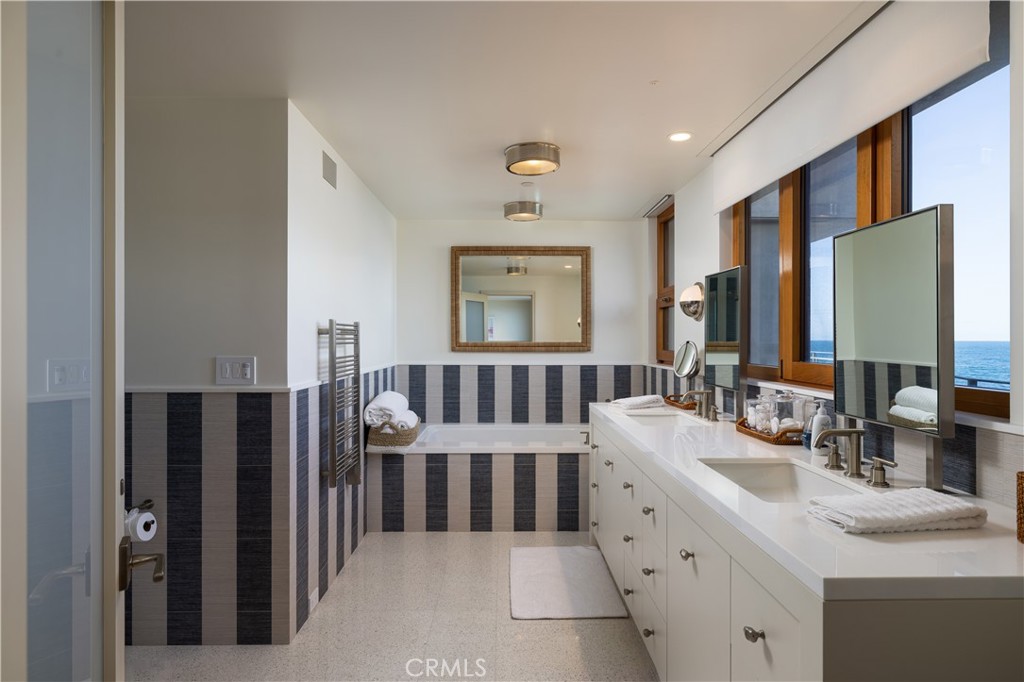 1901 Ocean Way