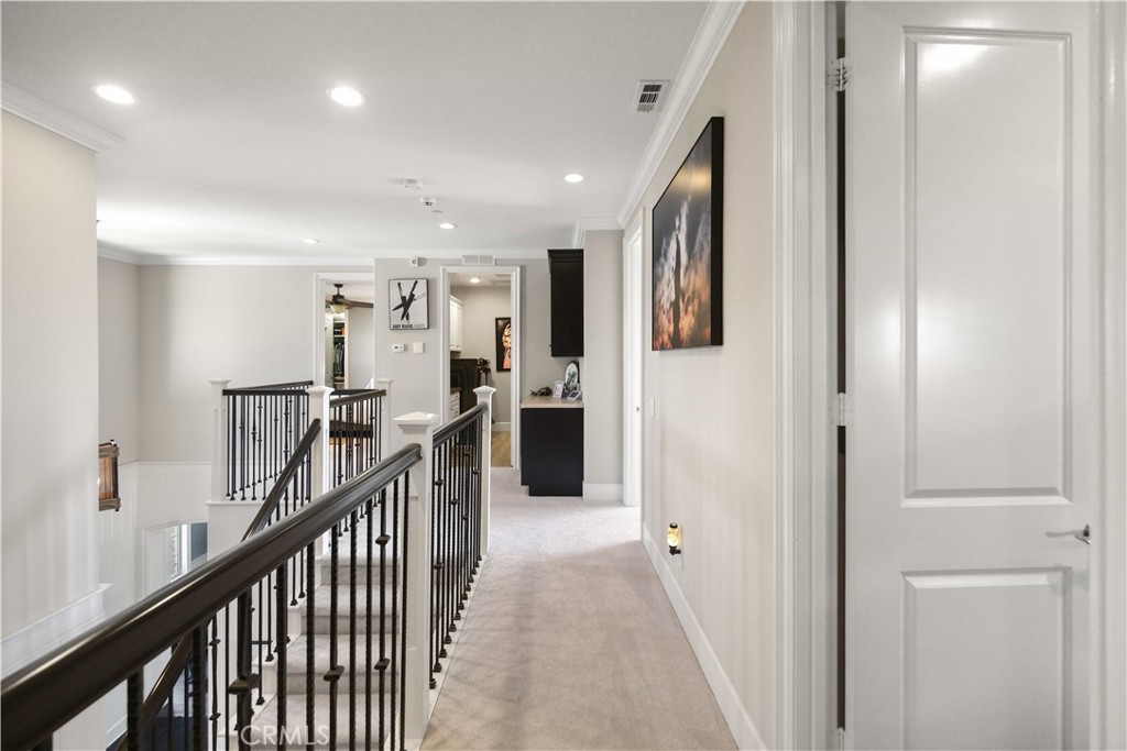 4682 Oceanridge