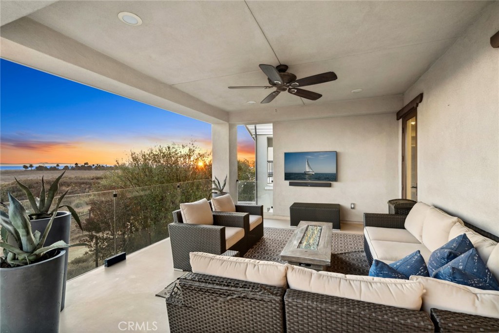 4682 Oceanridge