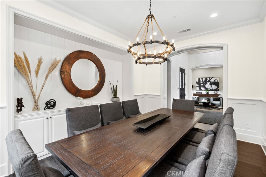 4682 Oceanridge