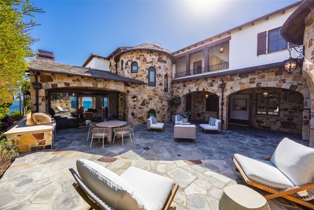 177 Shorecliff Road