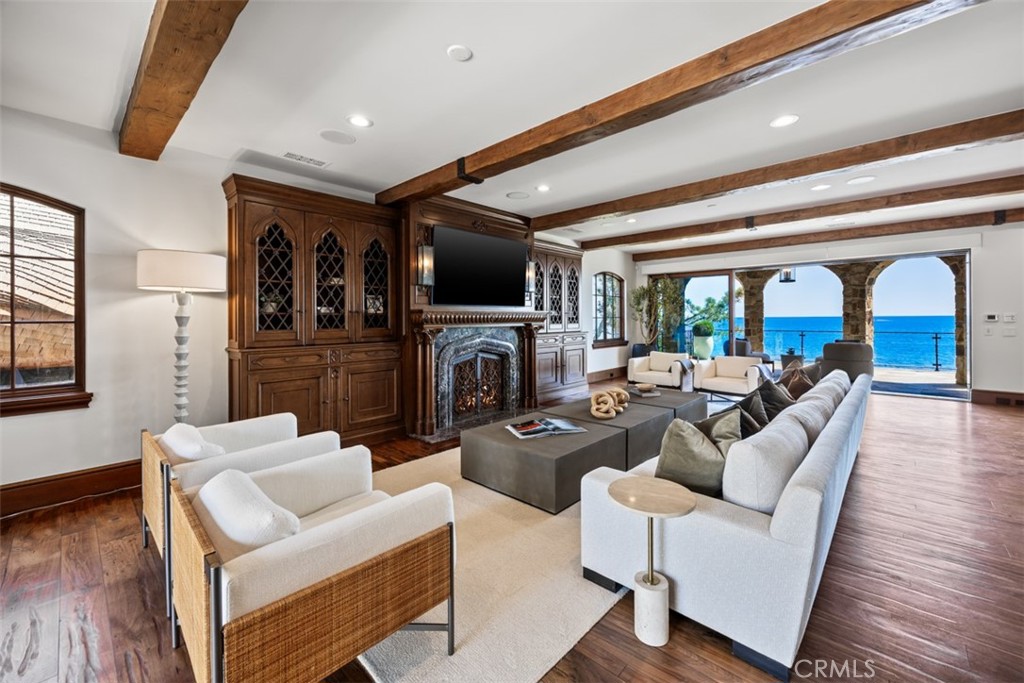 177 Shorecliff Road