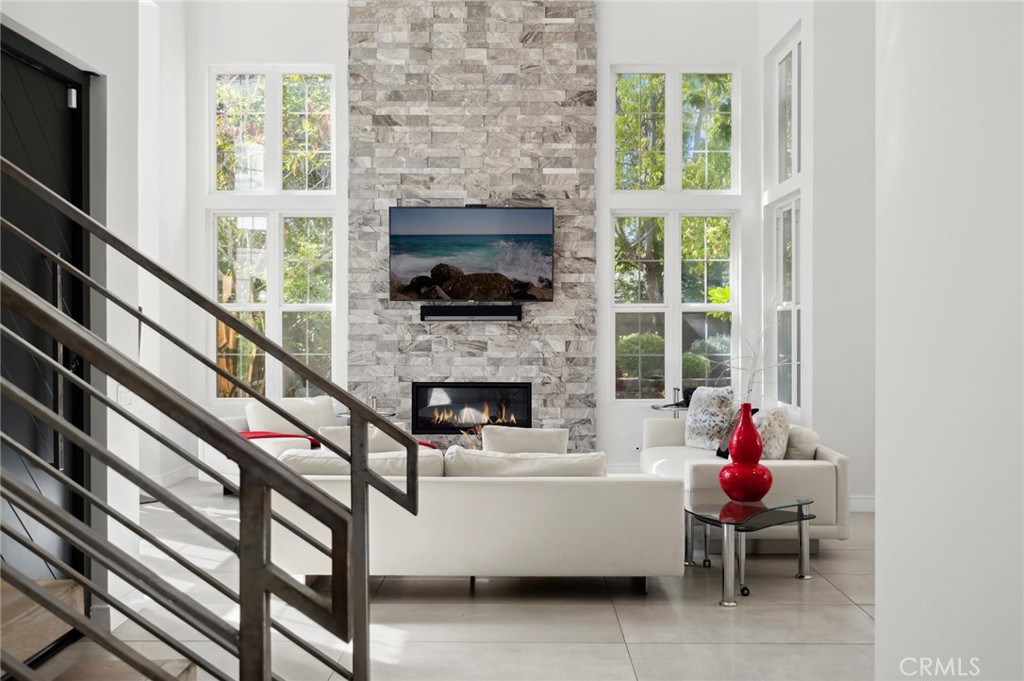 3 Bridgeport Road