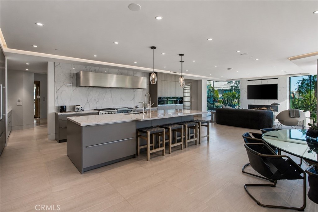 2928 Ocean