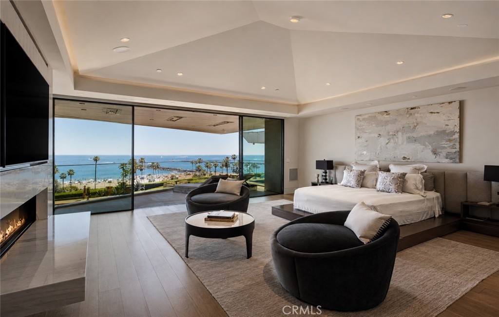 2928 Ocean