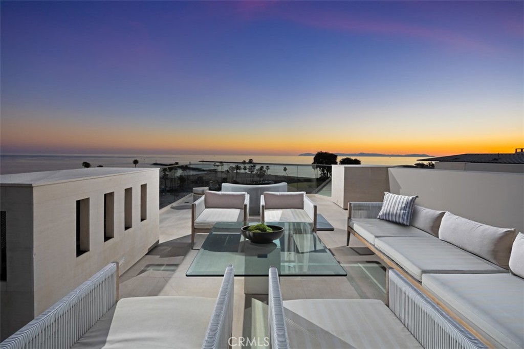 2928 Ocean