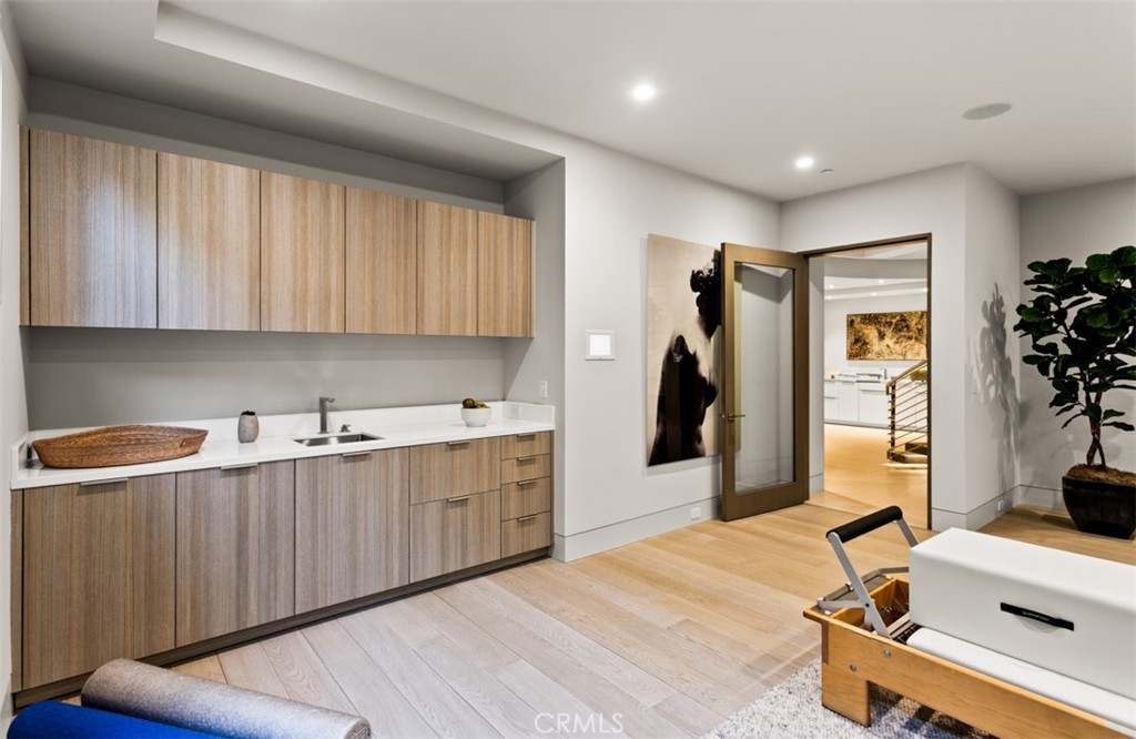 2928 Ocean