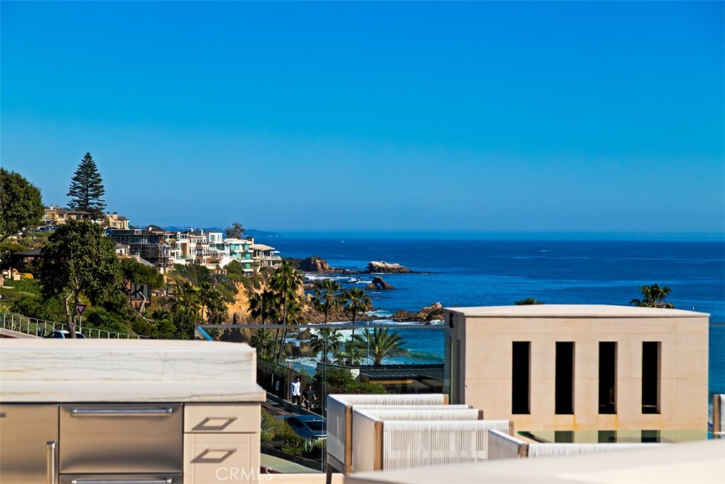 2928 Ocean