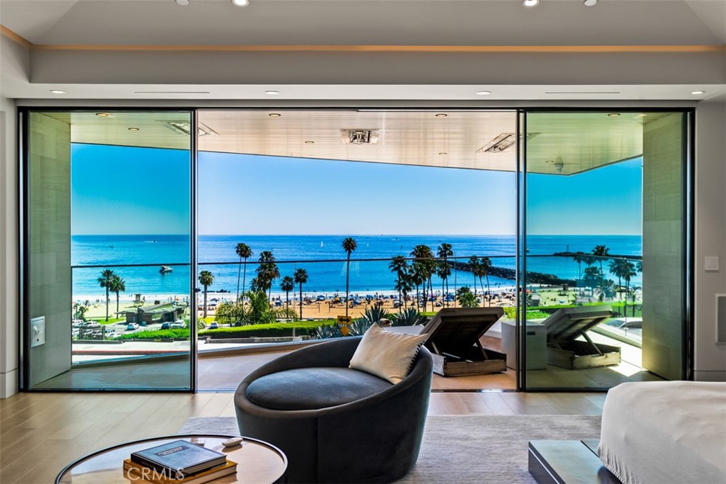 2928 Ocean