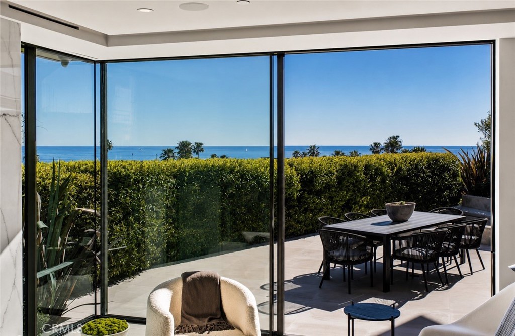 2928 Ocean