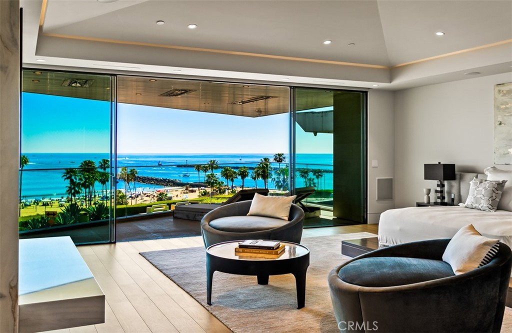 2928 Ocean