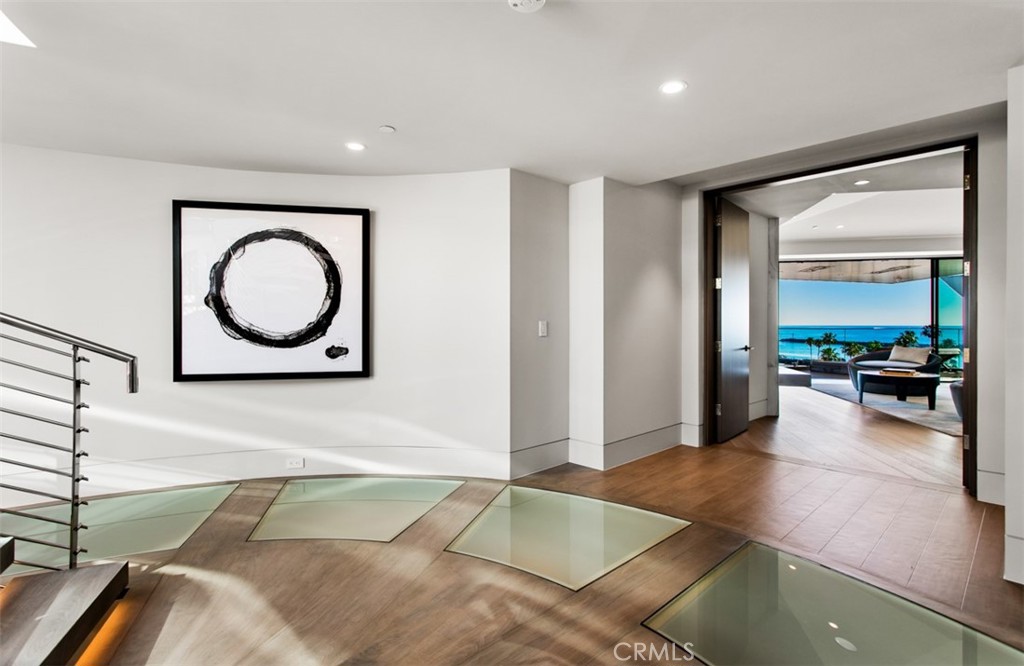 2928 Ocean