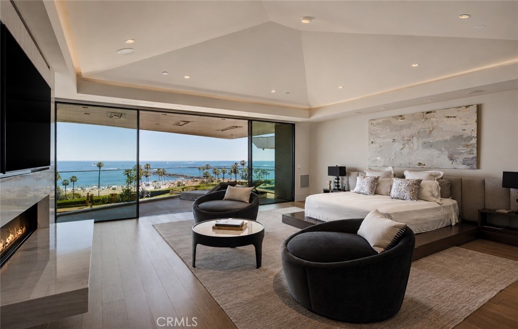 2928 Ocean