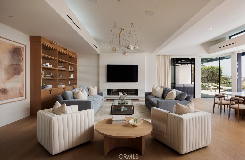 2595 Altamar
