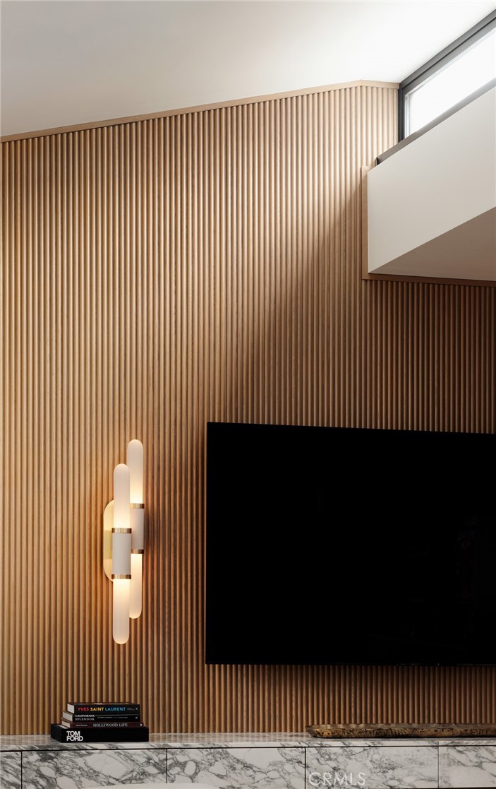 2595 Altamar