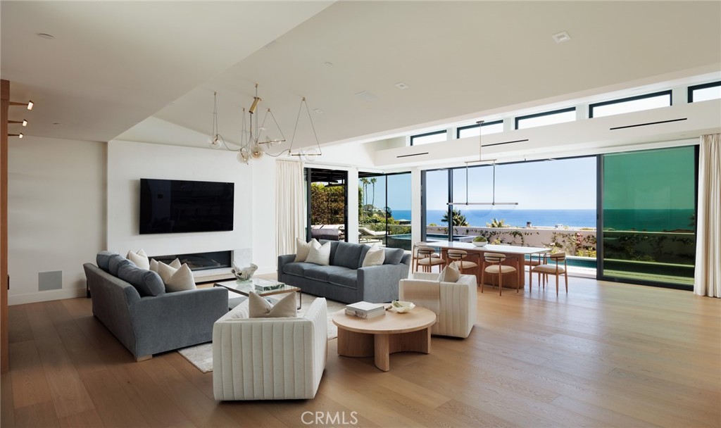2595 Altamar
