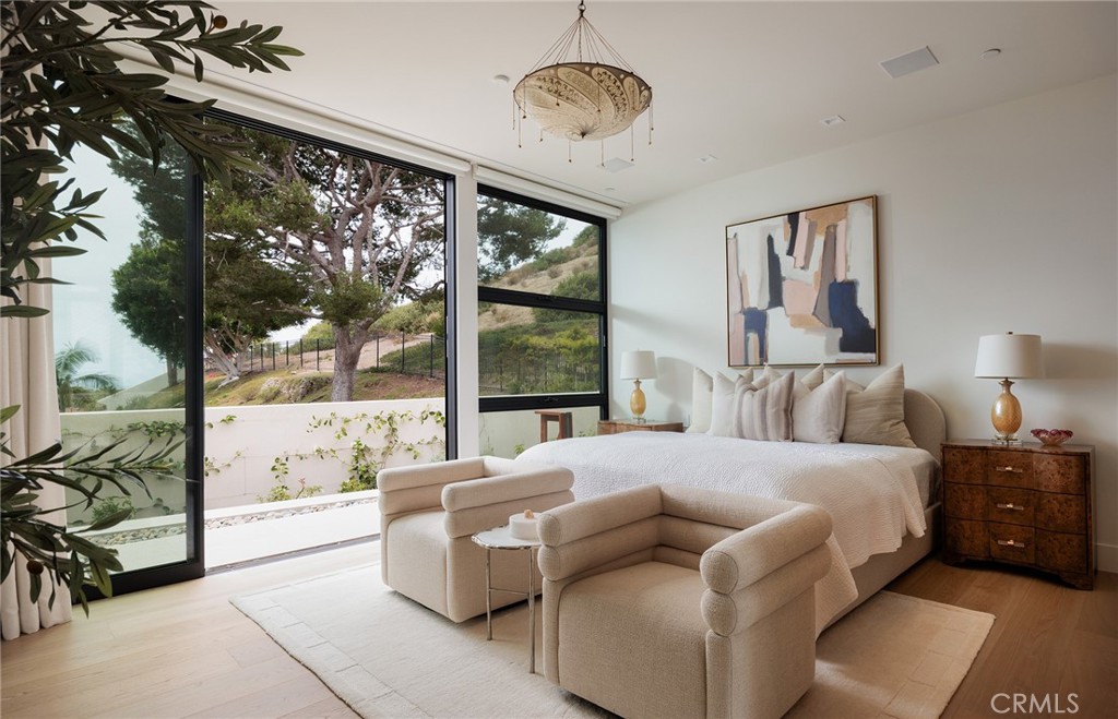 2595 Altamar