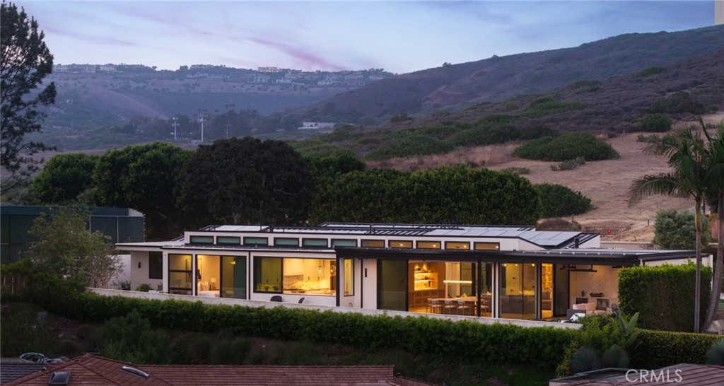 2595 Altamar