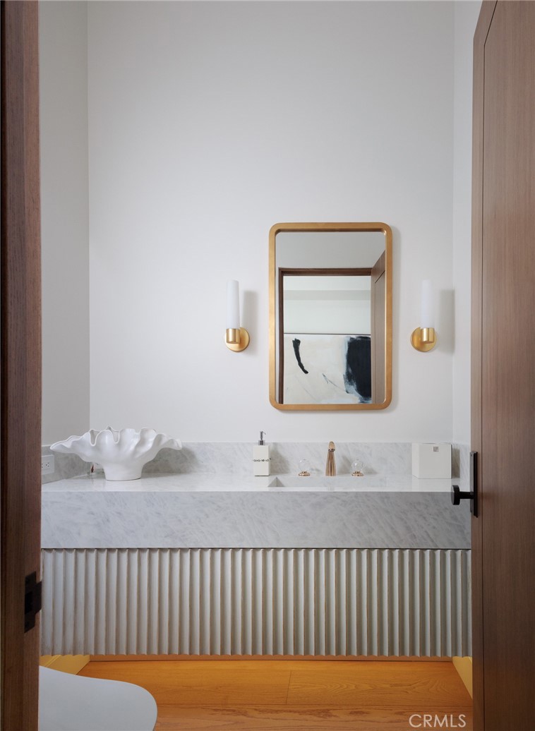 2595 Altamar
