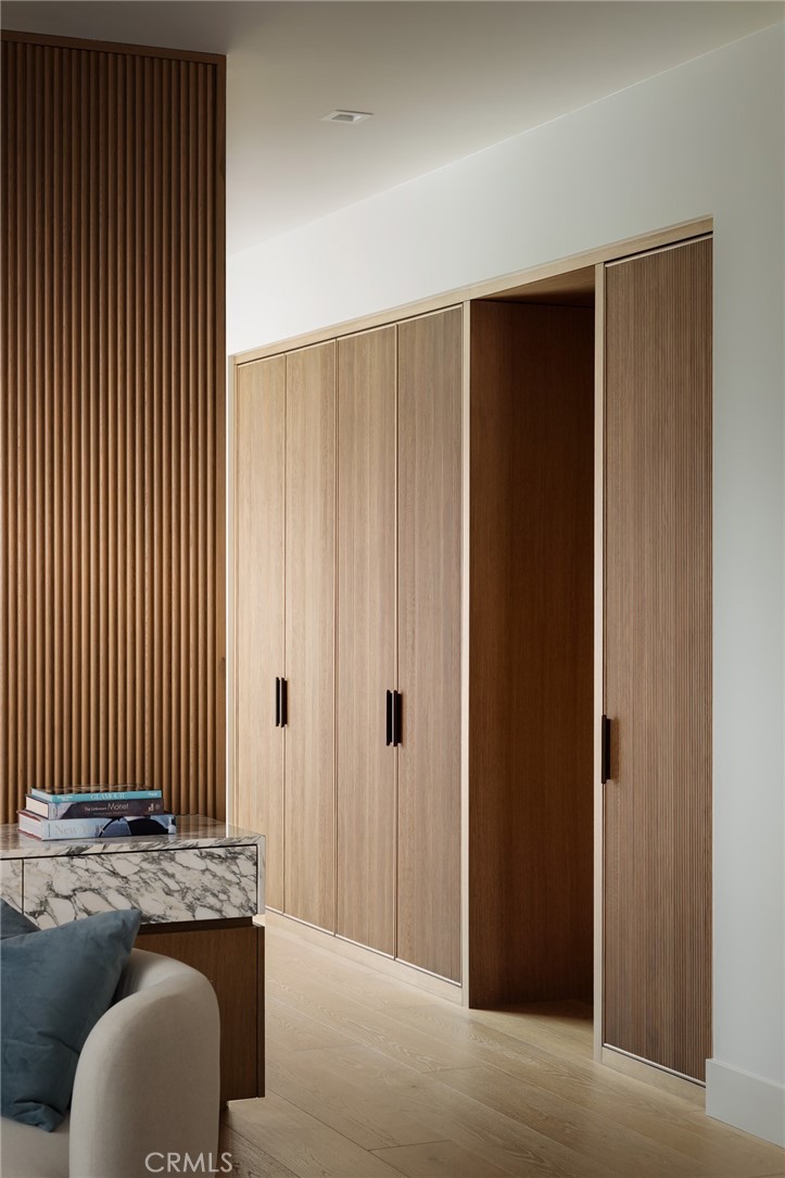 2595 Altamar