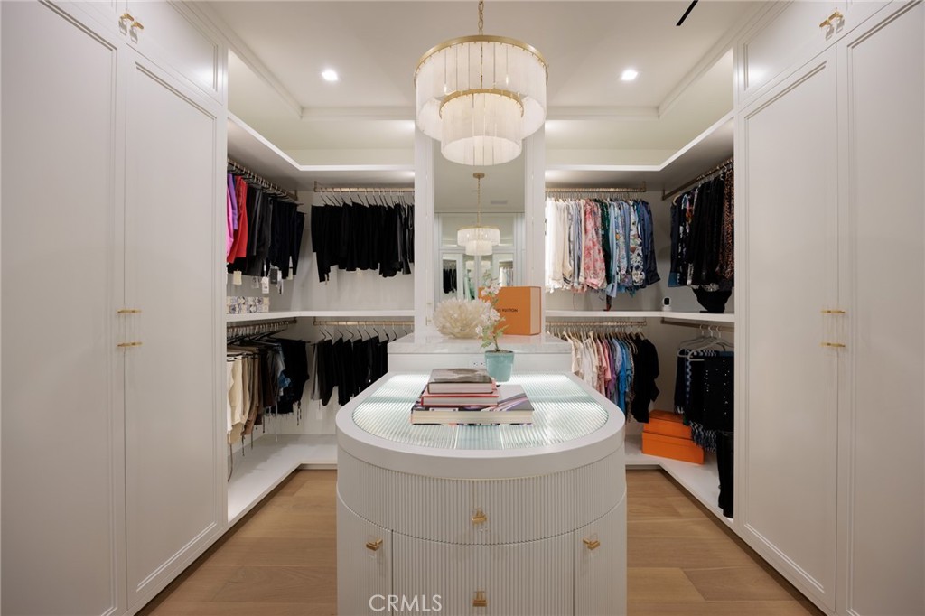 2595 Altamar