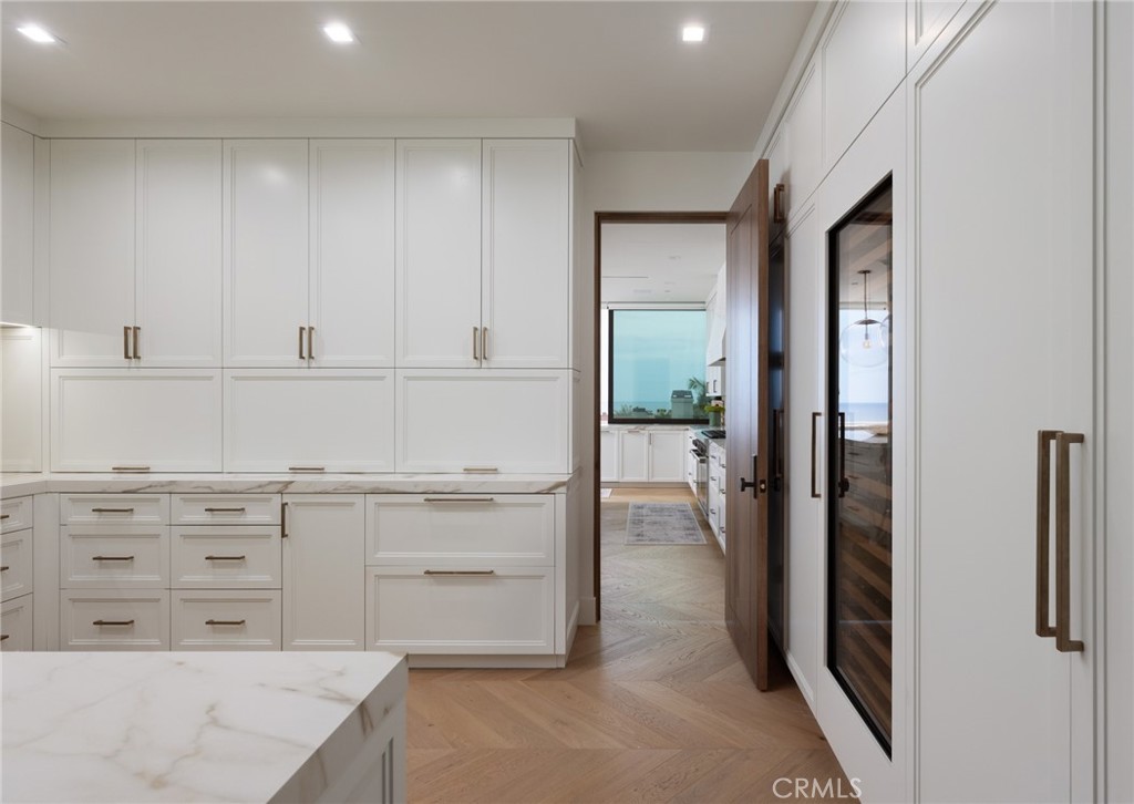 2595 Altamar