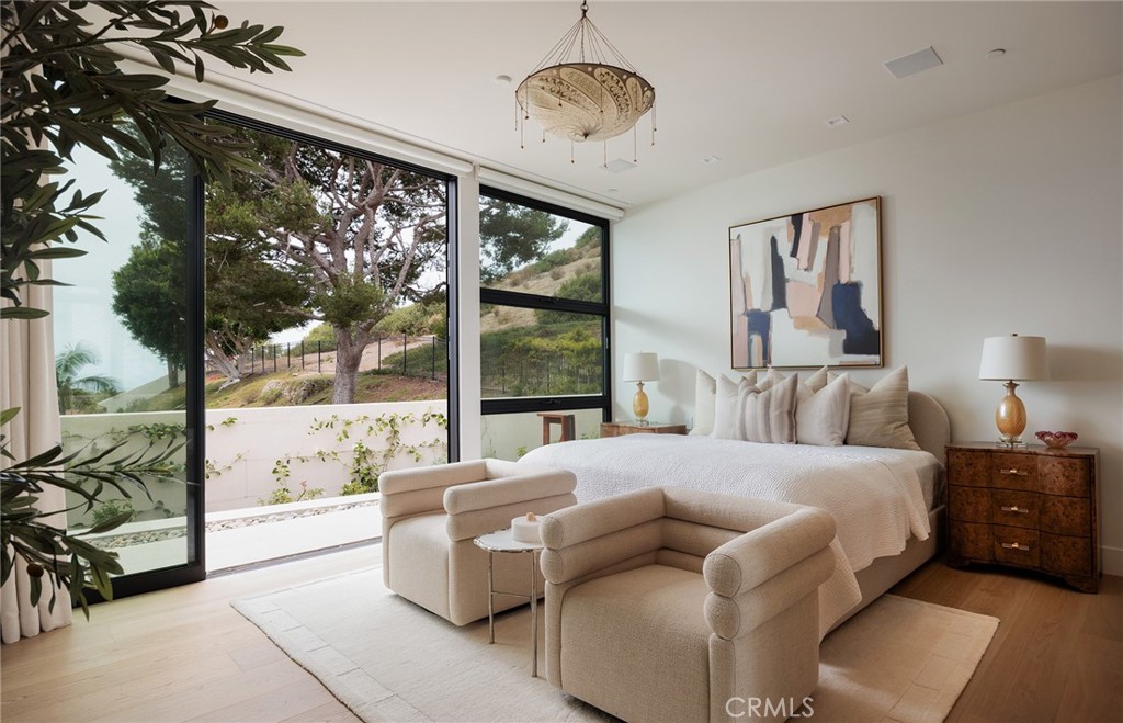 2595 Altamar