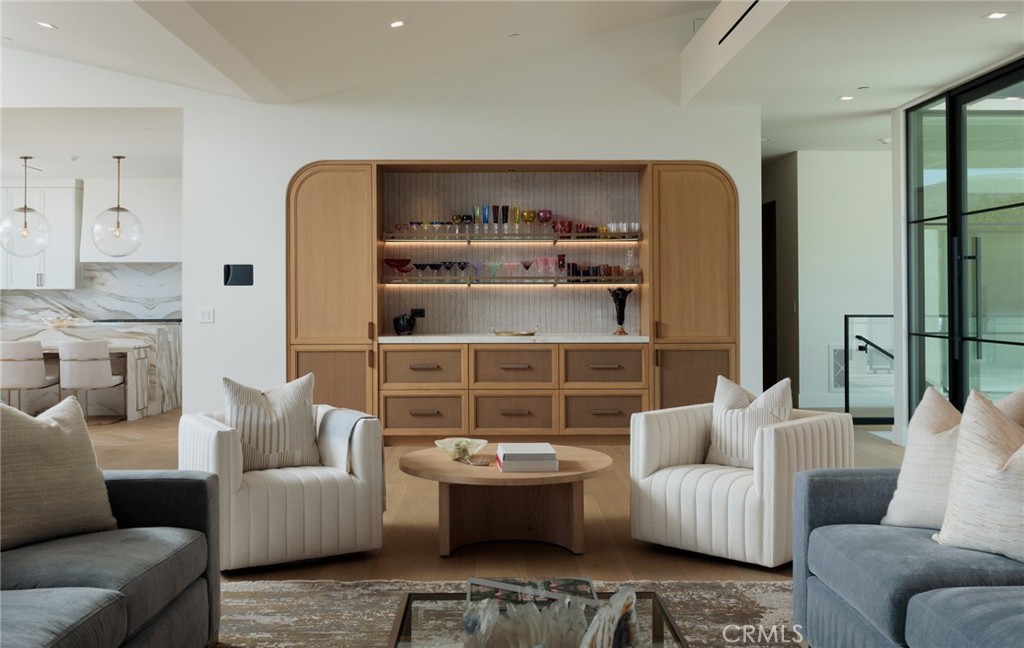 2595 Altamar